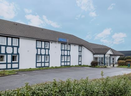 Sure Hotel by Best Western Calais Coquelles Tunnel s/ Manche