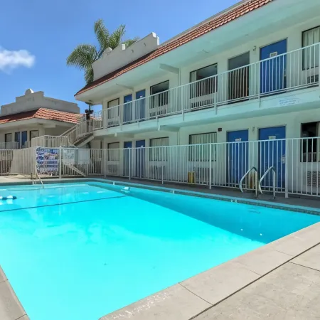 Motel 6 Carlsbad, CA - Near Legoland