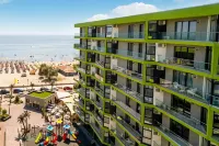 Alezzi Beach Resort โรงแรมใน