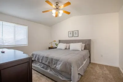 Cozy Townhome Gathering Spot