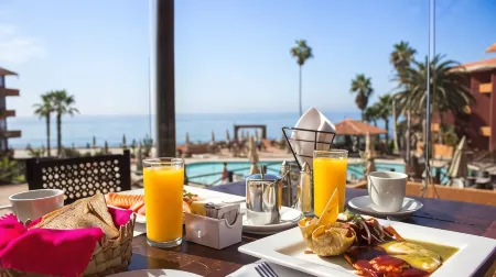 Puerto Nuevo Baja Hotel & Villas