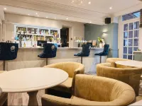 Thomas Arms Hotel Hotels in Llanelli