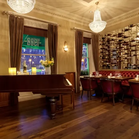 Harcourt Hotel