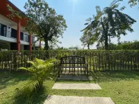 BaanPloen Hotels in 