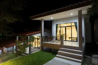Sun Moon Star Resort Koh Phangan Hotels near Srithanu Beach