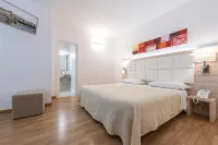 Hotel Albània - balcony