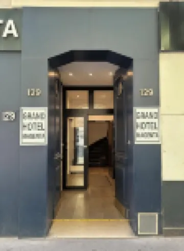 โรงแรมกรอง มาเจนตา โรงแรมใกล้ปารีส เขต 10