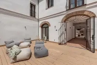 Líbere Córdoba Patio Santa Marta