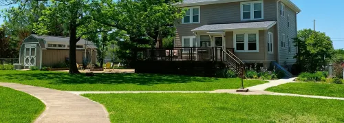 BACKYARD WANDERLAND - Near ARK & Creation Museum - perfect for big families!