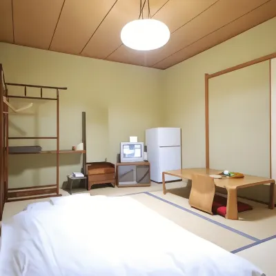Business Hotel Miyukisou Hotel dekat Patung Sakamoto Ryoma