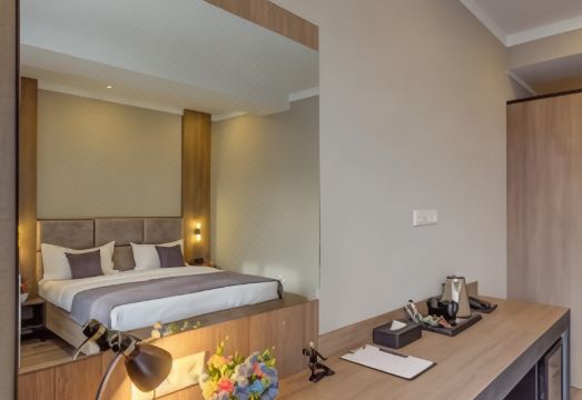 사라 호텔 비슈케크