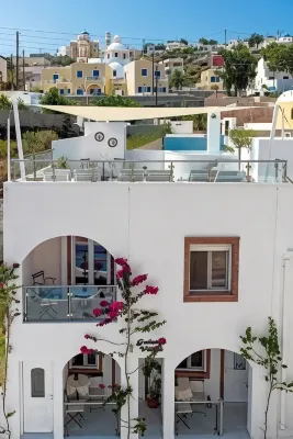 加拉太別墅 Santorini Airport Shuttle Express附近的飯店