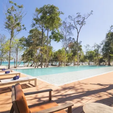 Island Center Point Hotels near Koh Rong Sanloem