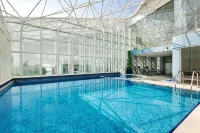 La Quinta by Wyndham Abu Dhabi Al Wahda - Pools