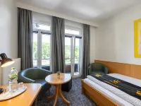 Panorama Hotel Rheinkrone Hotels in Andernach