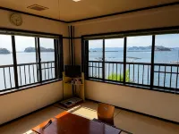 seaside-uwakai