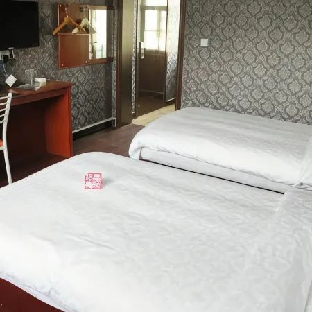 Shangluo Xinjinxu Business Hotel