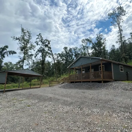 Charming Cabin in Scottsboro AL