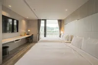 Inn Rose - Balcony