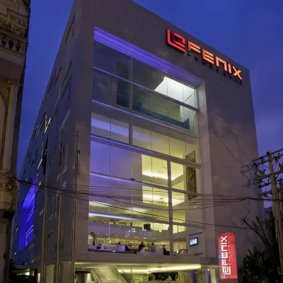 Le Fenix Sukhumvit 11 Bangkok Hotel dekat BTS Nana