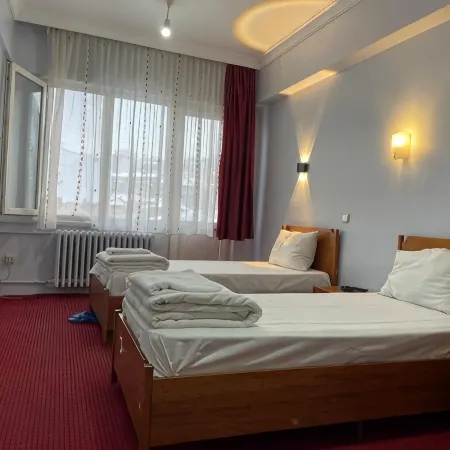 Öz Otel Altınbaşak