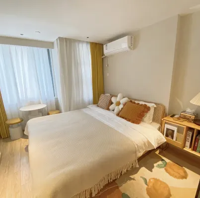 Qiqihar Wanda Golden Waterfront Apartment Hotel (Wanda Plaza Qiqihar Medical College Branch) - Condos