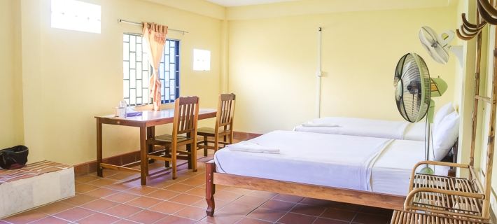 Visal Sak Guesthouse Hotels in Kep