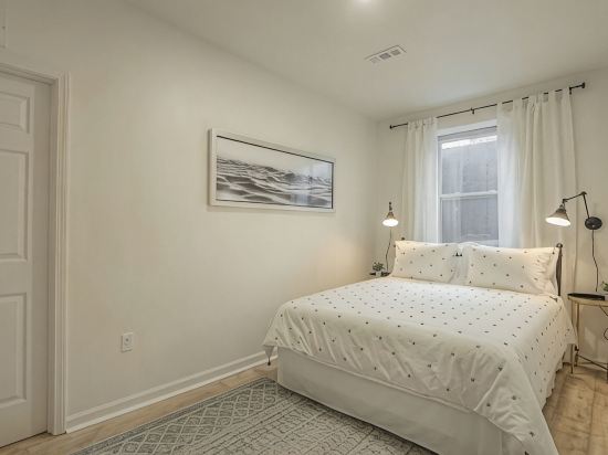Brand NEW Luxury Scandinavian Style Basement Apartment!