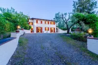 Private villa with Jacuzzi in Montemerano, near Terme di Saturnia
