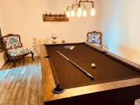 Charming home on the lake! Hotels in Fulton County