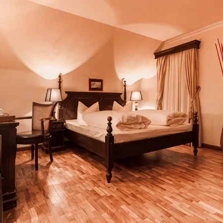 Hotel Aviv Dresden Mit Kostenfreien Parkplätzen Отели рядом с достопримечательностью «Бриснитц»