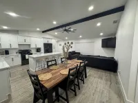 La Casita Of Spring Hill 3BR/2Bath POOL HOME