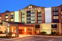 Hyatt Place Louisville East - bar