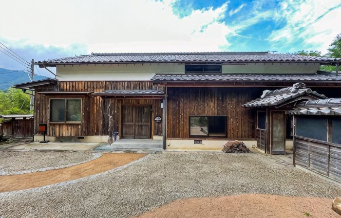 Takeda Base Inn