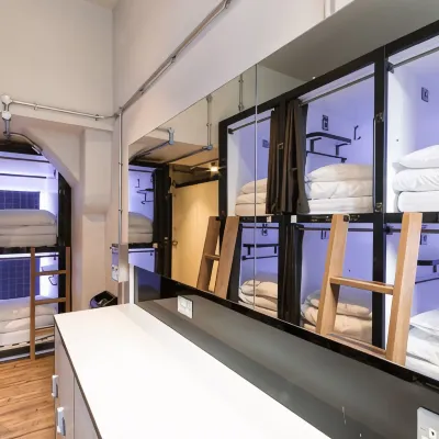 Code Pod – the Court - Edinburgh Hotels near Multrees Walk
