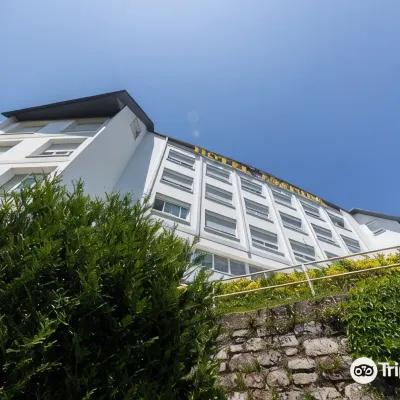 هوتل أفينيدا Hotels near شاطئ أونداريتا