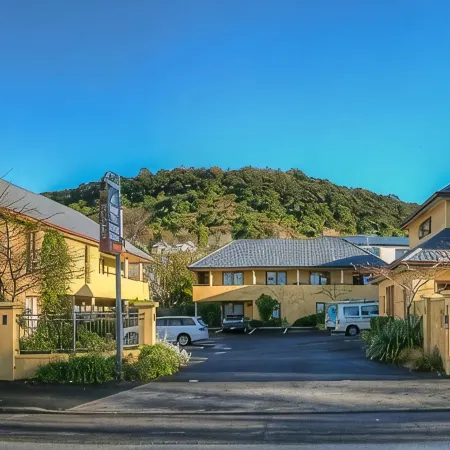 Alhambra Oaks Motor Lodge Отели рядом с достопримечательностью «Музей Отаго»