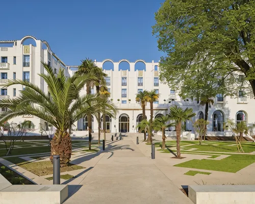 Hotel & Spa Vacances Bleues le Splendid Hotels in Dax