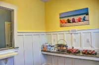 Topsail Shores Inn - Pools