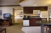 Hampton Inn & Suites Asheville Airport - breakfast