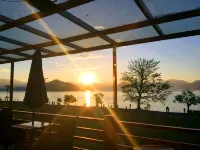 Yunlv Guanhu Inn - vue sur la montagne