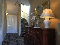 Irvine Guest House - Хоумстей