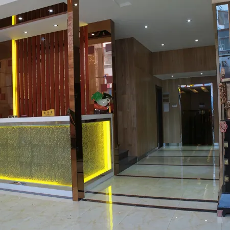 Holiday Yizhan Express Motel