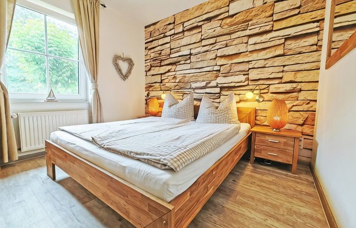Fantastically situated vacation home for families & dogs, fenced, 200m to Lake Plau