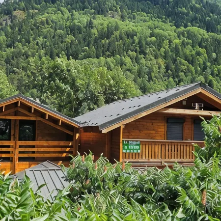 Chalet Melgueil "JACUZZI OFFERT" les 2 Alpes Venosc Village  /10 Pers Ski Wifi