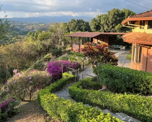 Endless charm in the heart of the Central Valley Hotels in Atenas