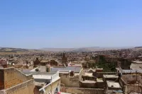 Dar Settash