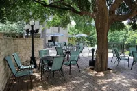 Blue River Condo  on the Comal