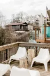 Experience this amazing Mt Adams home where celebrities stay - Balcony