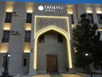 Dunyo Palace Hôtels à : 